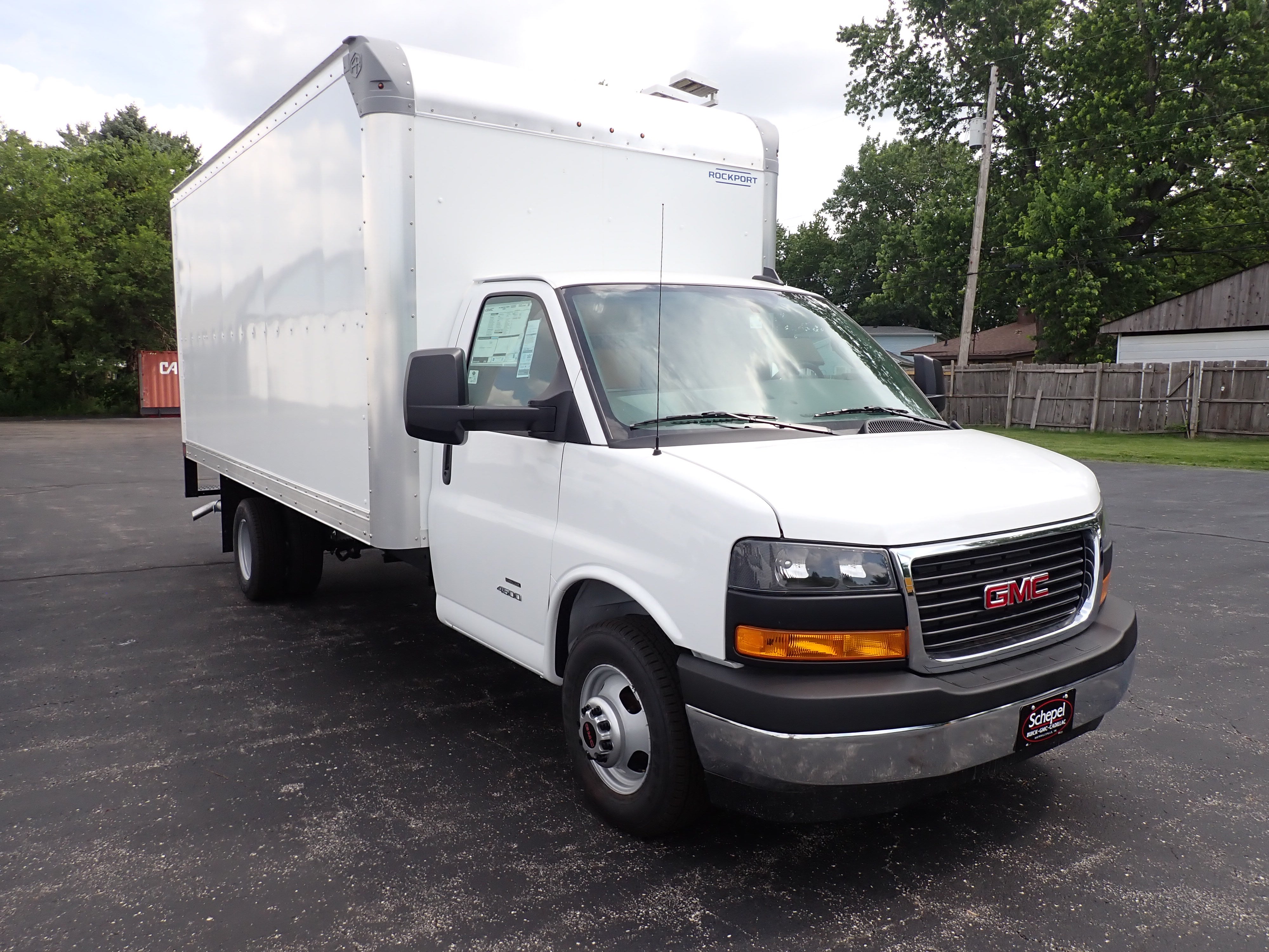 2026 GMC Savana Cutaway 4500